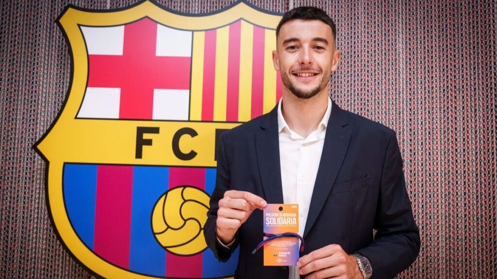 Joan García: «Quiero ganar cosas bonitas con el Barça»