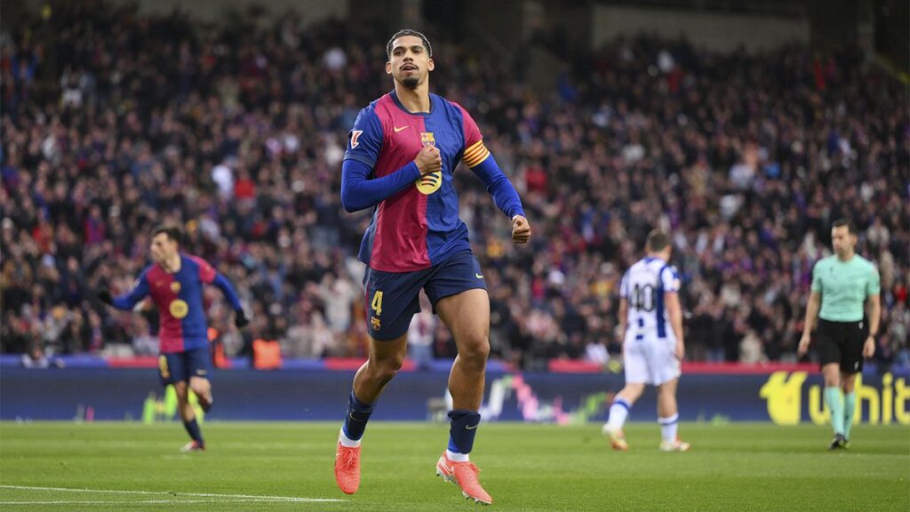 El Milan quiere robarle a Ronald Araujo al Barça: ¿adiós al capitán culé?