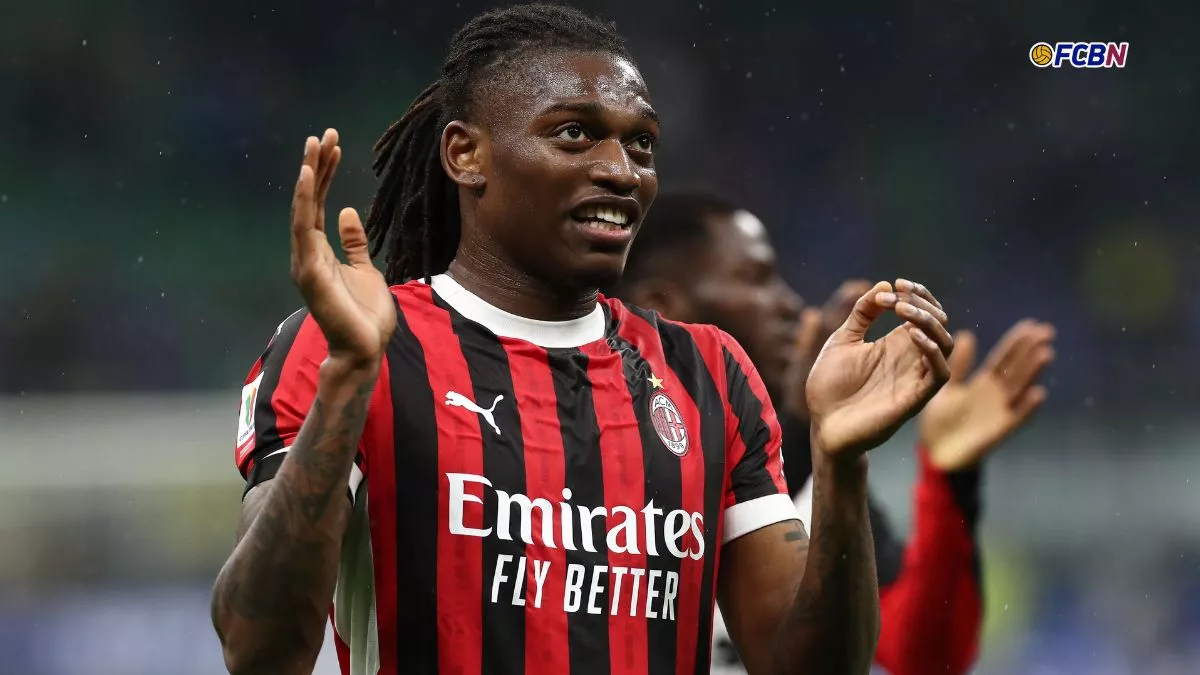 Leao seguirá en el Milan: una alternativa menos para el Barça Leao seguirá en el Milan: una alternativa menos para el Barça