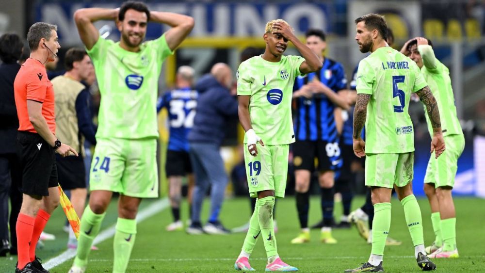 Jugadores del FC Barcelona en el duelo ante Inter en la Champions League