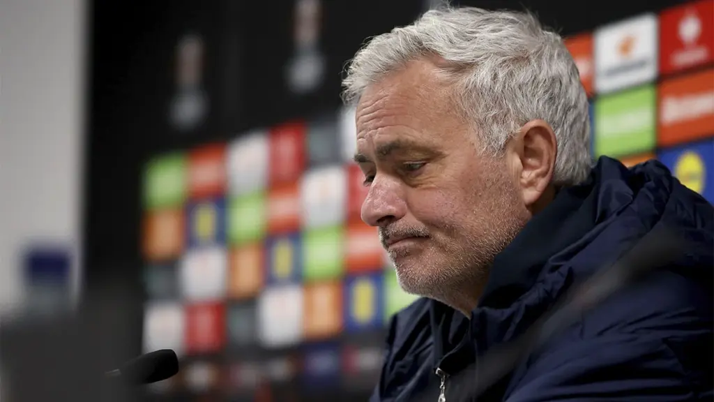El Fenerbahçe echa a José Mourinho tras su fracaso en Champions