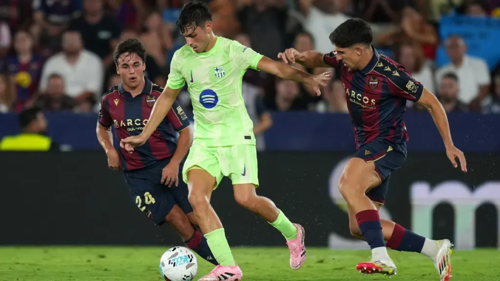 Pedri agiganta su figura en el Barça: Golazo ‘infernal’ y partidazo ante el Levante