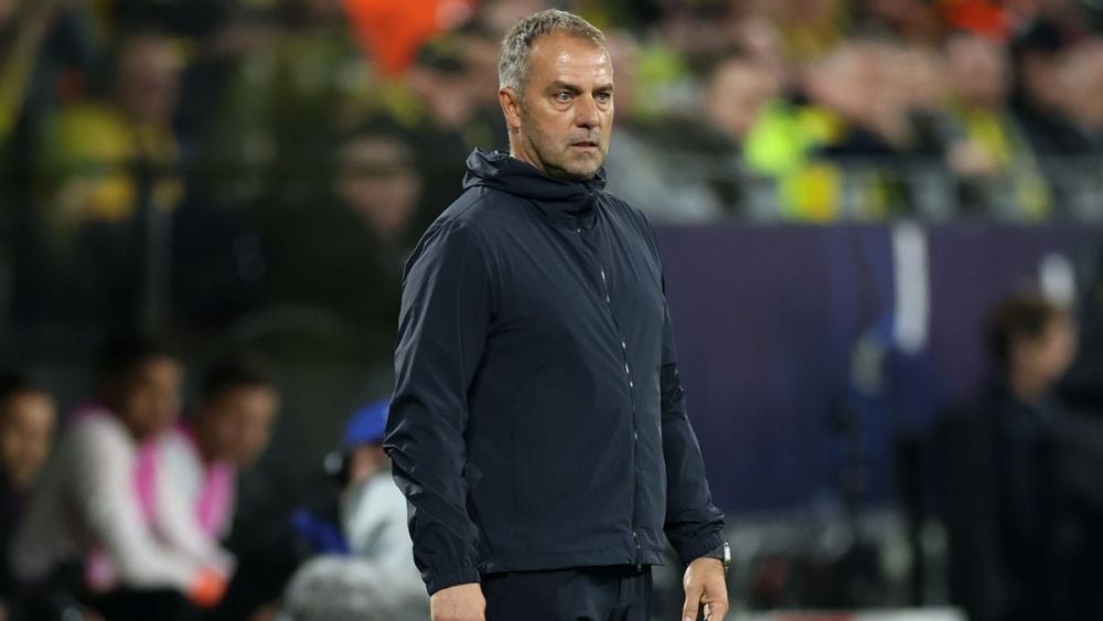 Hansi Flick con el Barcelona en un duelo en la UEFA Champions League