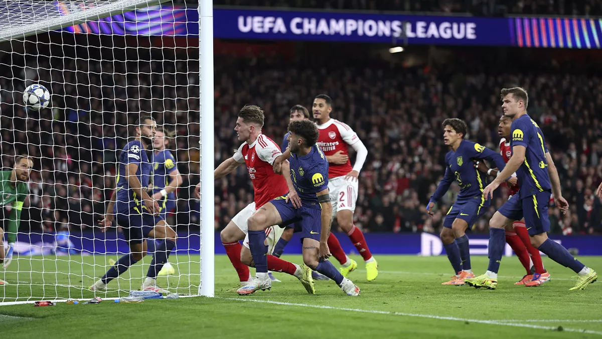El Atlético de Madrid cayó goleado en su visita al Arsenal (4-0)