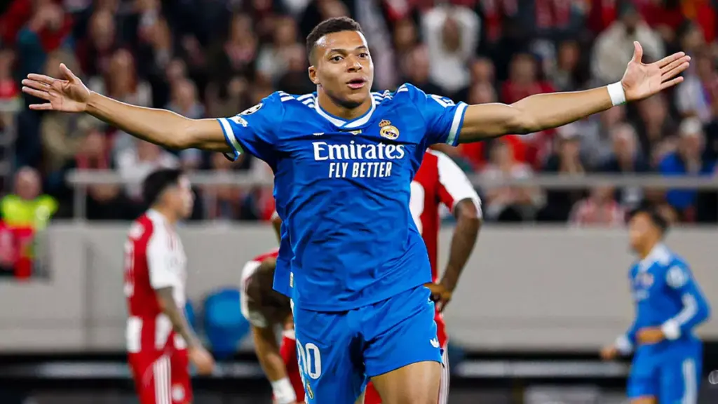 Olympiacos 3-4 Real Madrid: el ‘póker’ de Mbappé salva a los blancos de otro ridículo