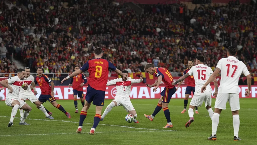 Dani Olmo anotó el 1-0 parcial ante Turquía