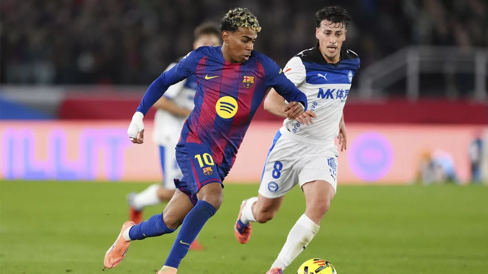 Lamine Yamal lidera la remontada del Barça contra Alavés con gol y asistencia