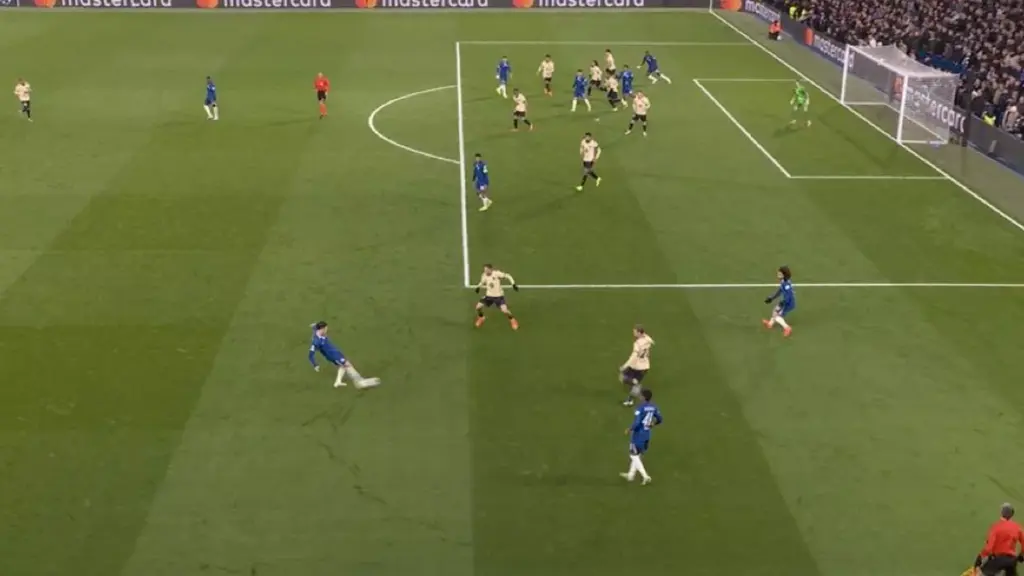 ¡El Chelsea se adelanta con polémica! Posible offside de Cucurella en el 1-0 ante Barça