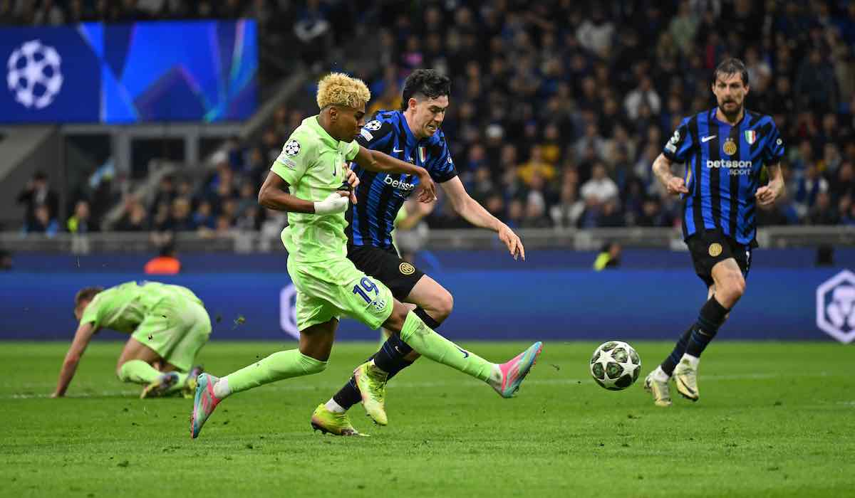 Alessandro Bastoni, central del Inter: «Me halaga que me vinculen con el Barça»