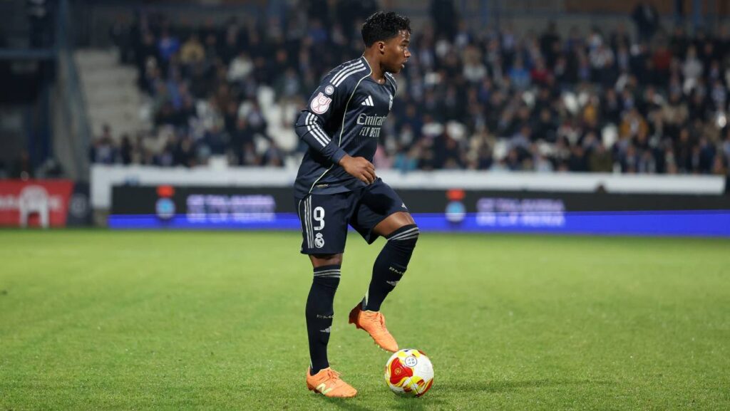 El Real Madrid cierra la cesión de Endrick por 6 meses al Lyon