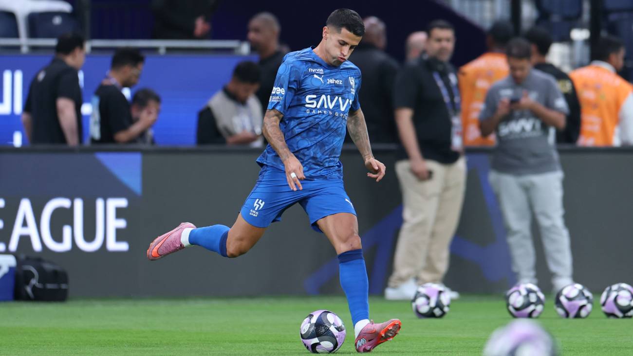 Joao Cancelo quiere volver a Europa en 2026: el lateral vuelve a ofrecerse al Barça