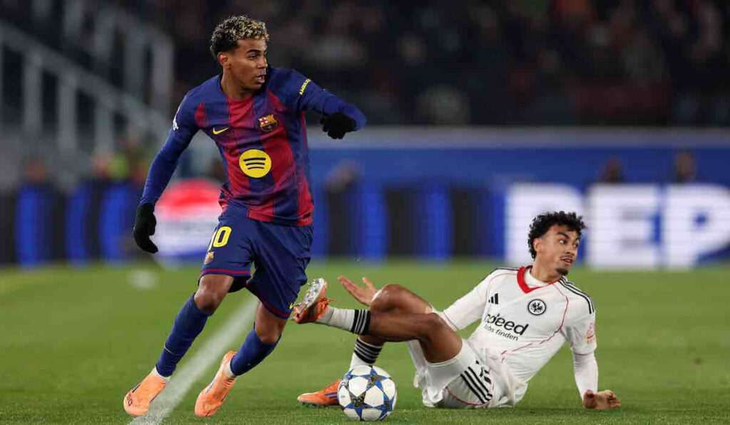 Lamine Yamal supera a Mbappé y bate un nuevo récord en la Champions