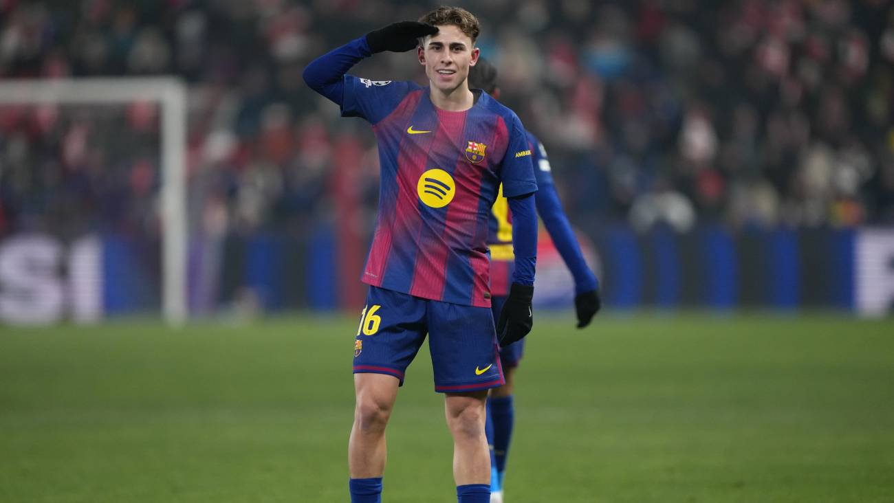 Fermín López, siempre oportuno: doblete para rescatar al Barça en Praga