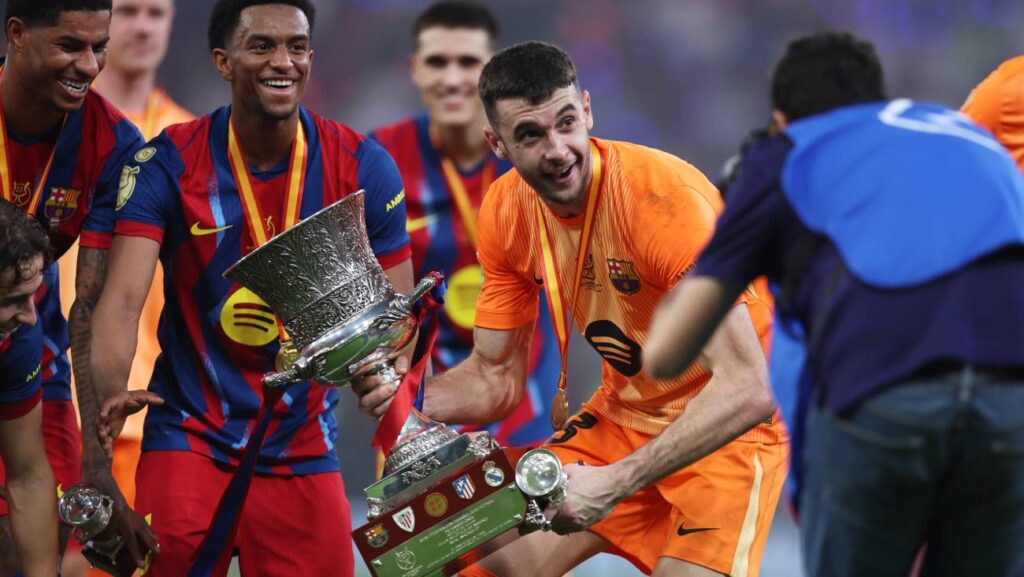 Joan García se lució en su primer Clásico: 7 paradas que valieron la Supercopa