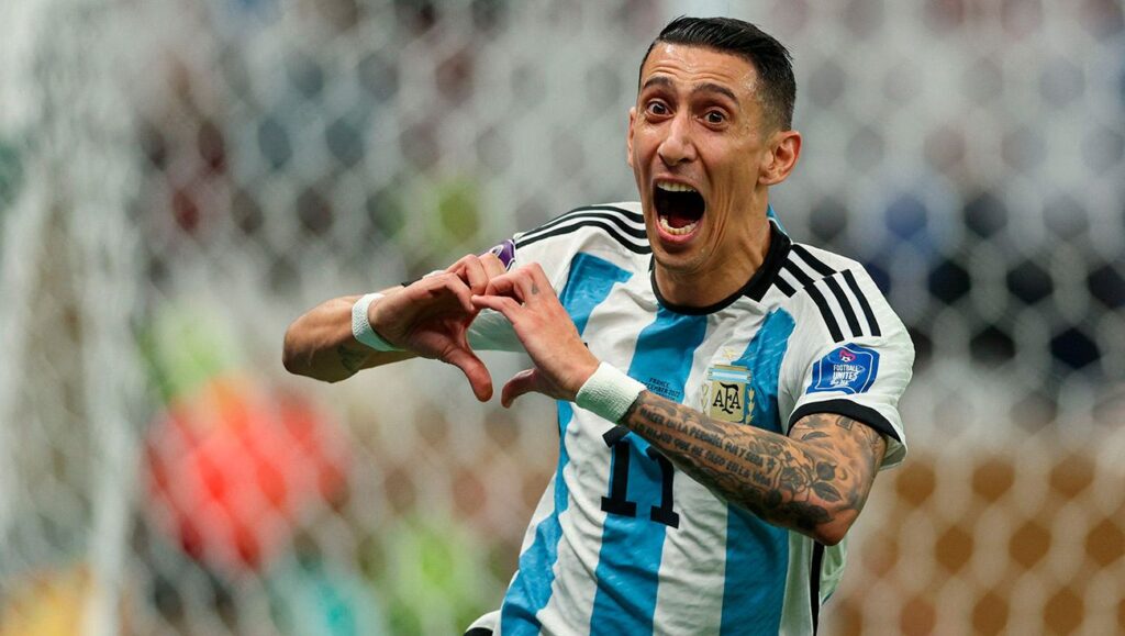 Ángel Di María celebrando su gol ante Francia