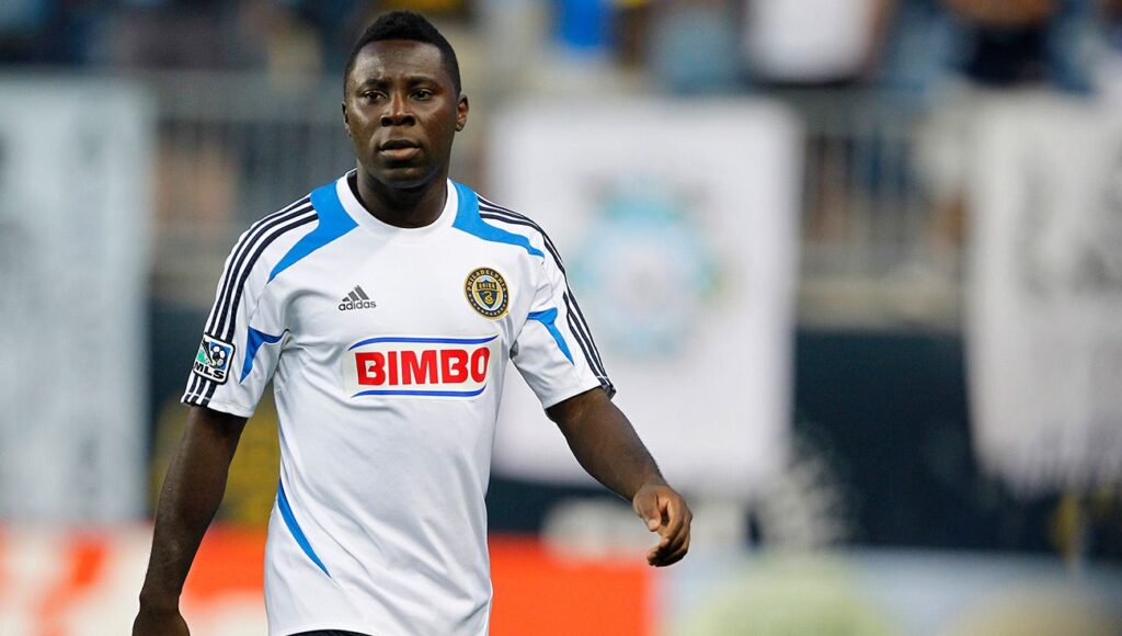 Freddy Adu antes de partido en la MLS en 2012