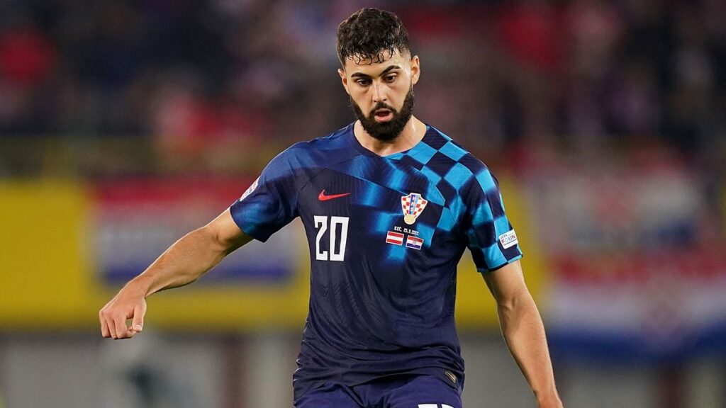 Joško Gvardiol. Defensor, 20 años