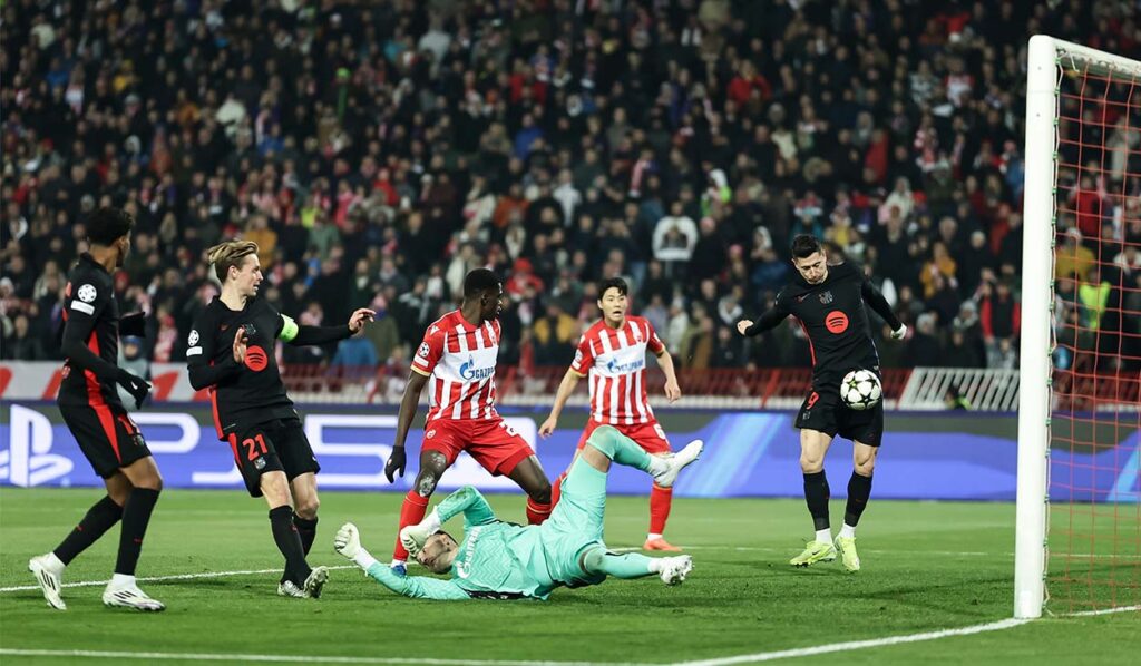 ¡Histórico! Lewandowski anotó el gol 700 del FC Barcelona en la Champions League