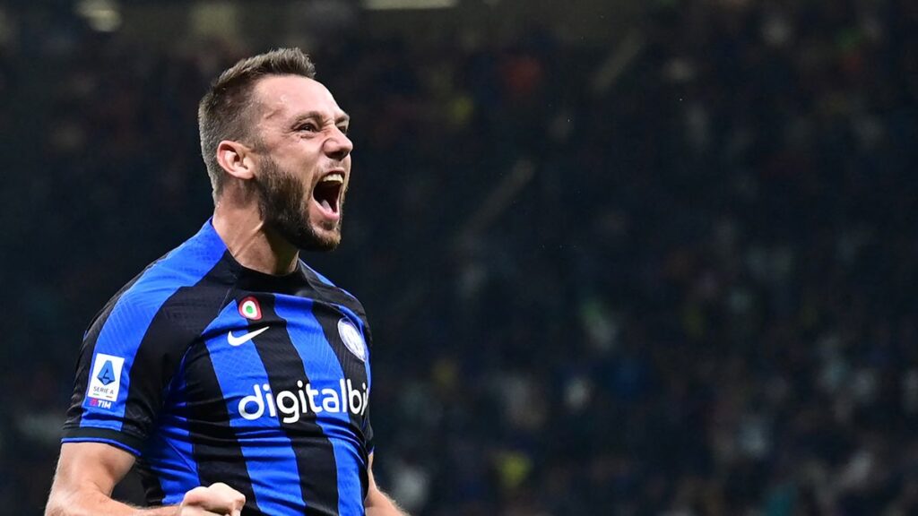 Stefan de Vrij, del Inter de Milán