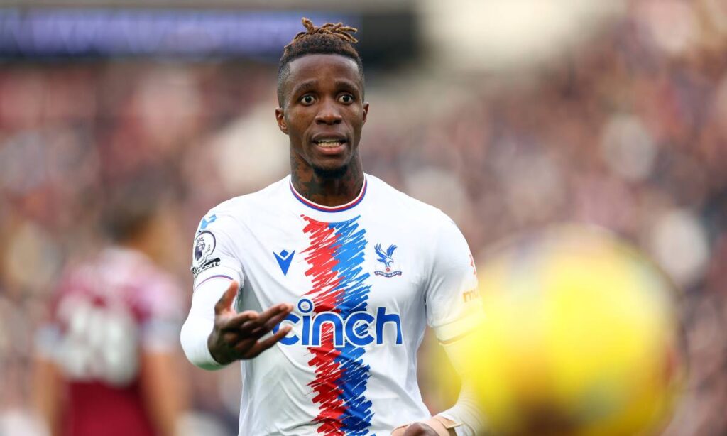 Wilfried Zaha. Atacante, 30 años