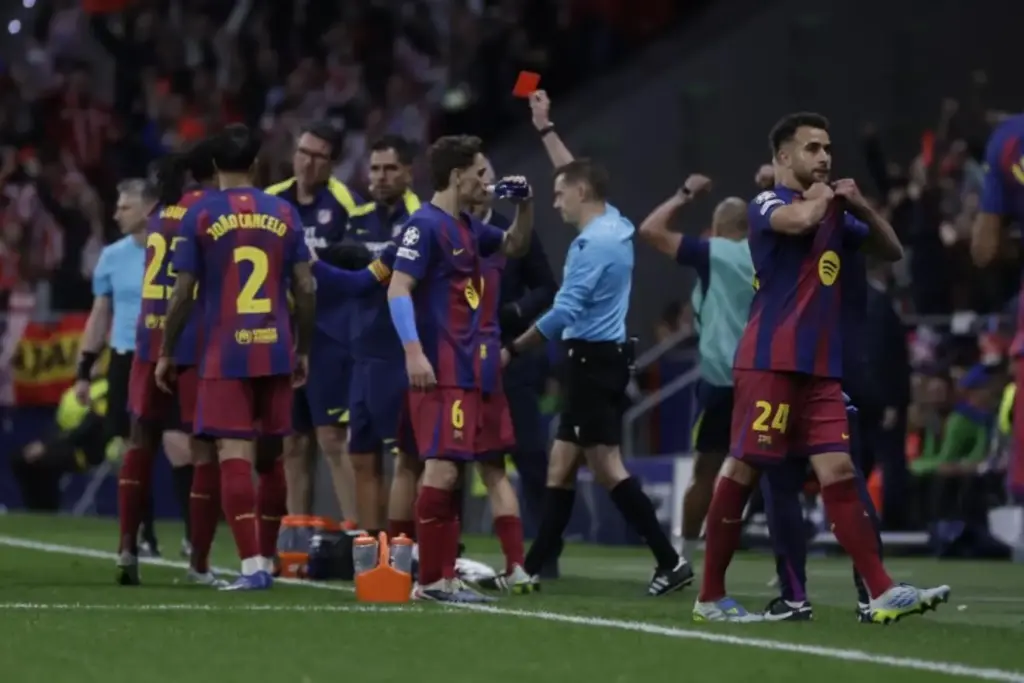 El FC Barcelona eleva una queja formal a la UEFA por los arbitrajes en Champions