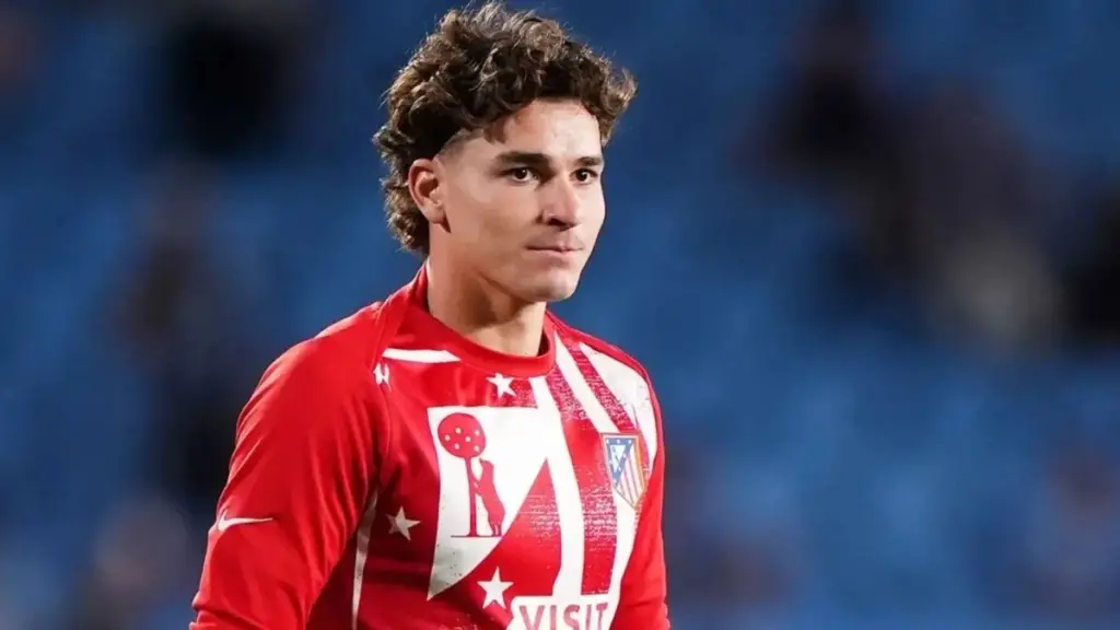 El Arsenal amenaza el sueño del Barça por Julián Álvarez