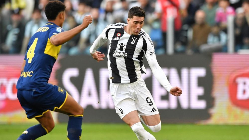 Dusan Vlahovic in the match between Juventus and Genoa in Serie A