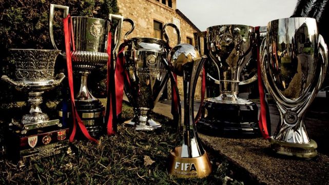 Trophies won by FC Barcelona in 2009 in its mythical 'sextet'