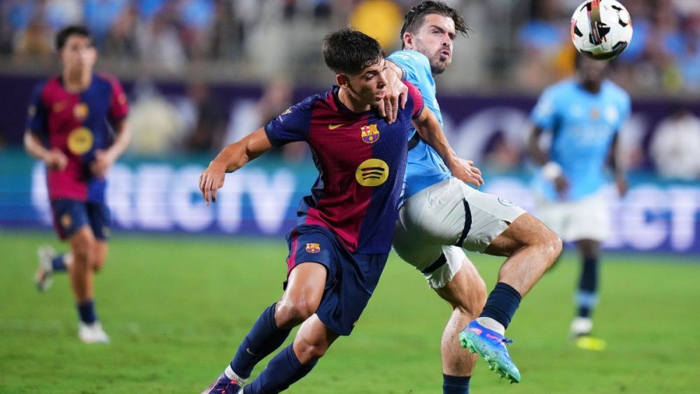Álex Valle in the 24-25 preseason with FC Barcelona