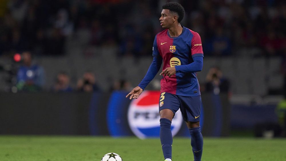 Alejandro Balde, en un partido de Champions con el Barça