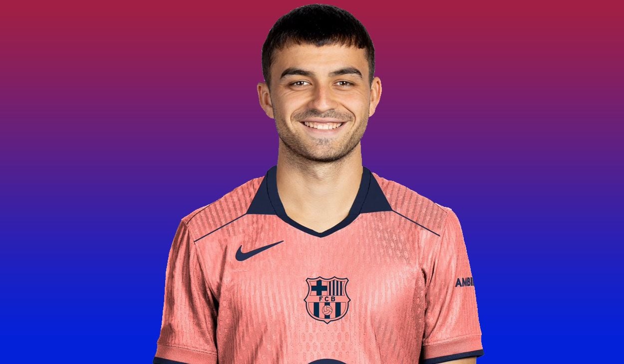 Pedri with the possible third Barça shirt for 25/26