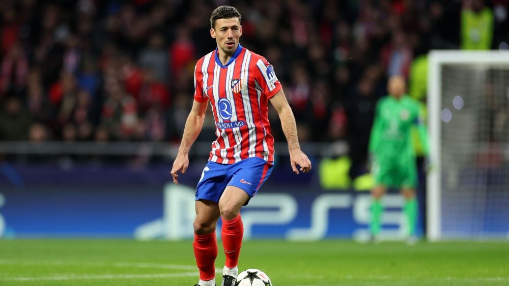 Clément Lenglet in a match against Slovan Bratislava