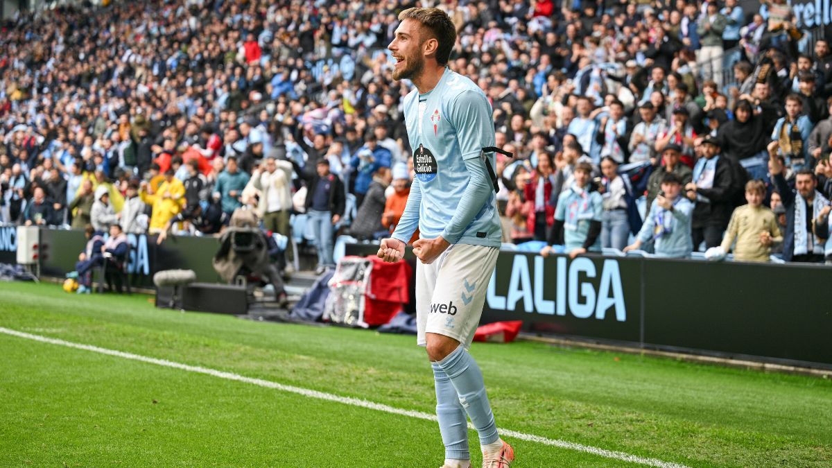 Oscar Mingueza en el duelo entre el Celta de Vigo y el CD Leganés en LaLiga EA Sports
