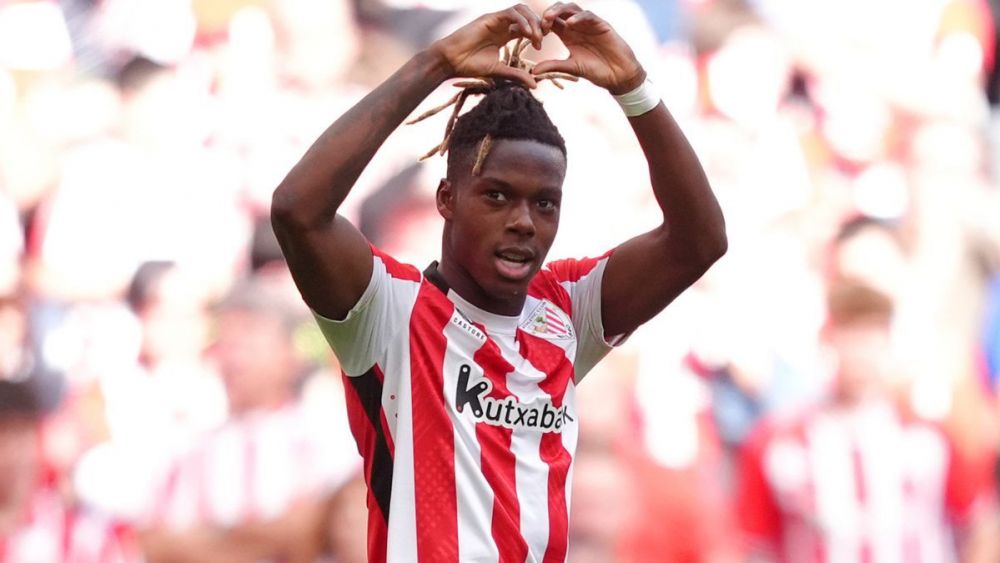 Nico Williams in the match between Athletic Club and Real Valladolid in LaLiga EA Sports 2024/25