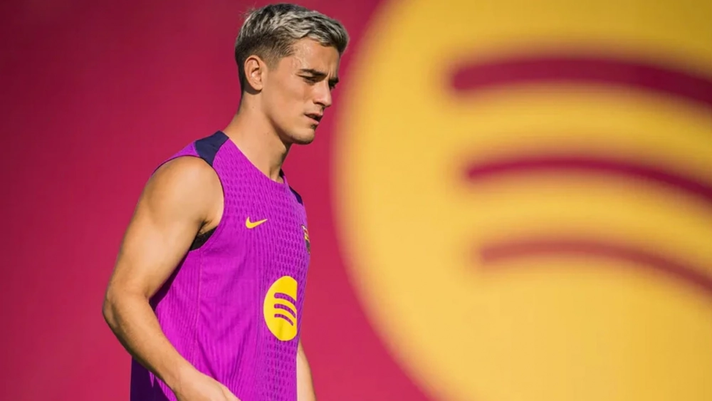 Gavi, in a training session at the Ciutat Esportiva