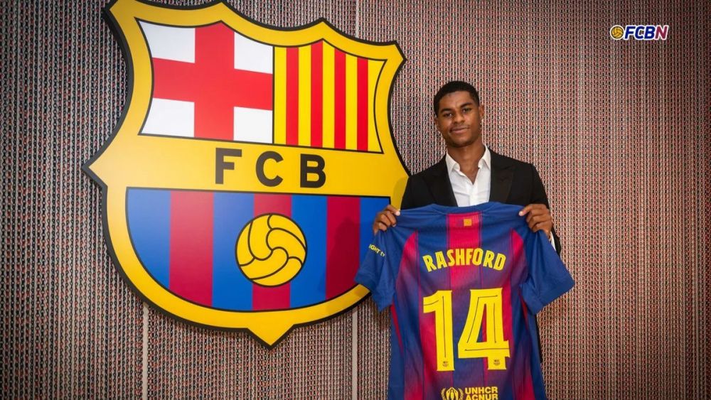 Marcus Rashford will wear the number '14' for FC Barcelona