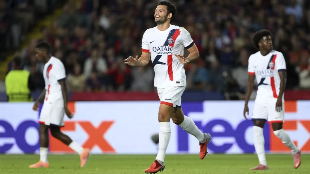 Gonçalo Ramos celebrating his goal against Barça with PSG