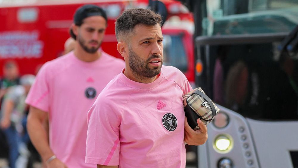 Jordi Alba before a match with Inter Miami
