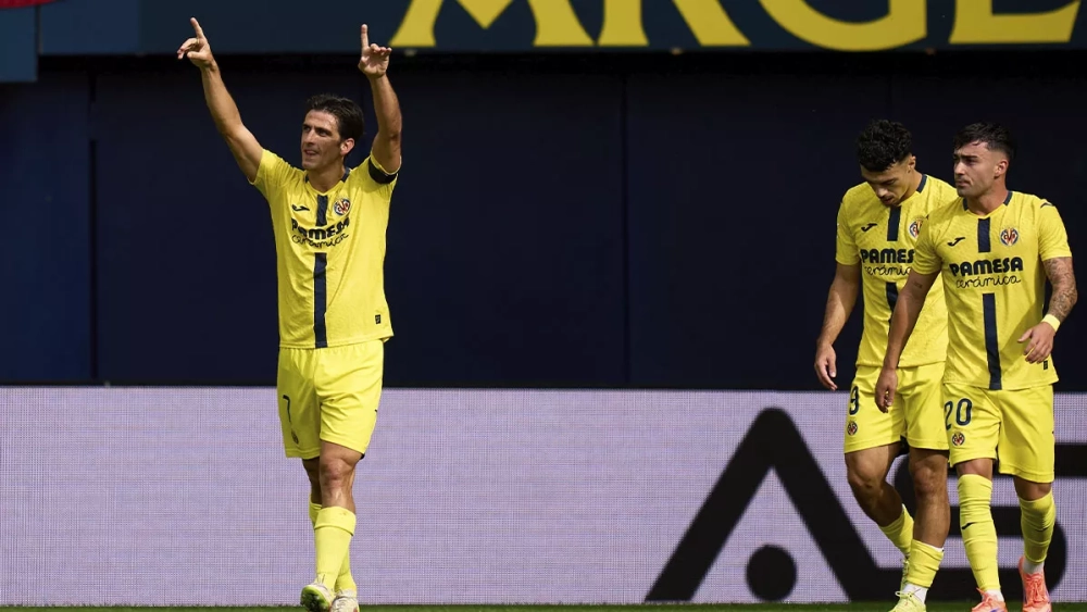 Gerard Moreno celebrating a goal against Rayo (4-0)