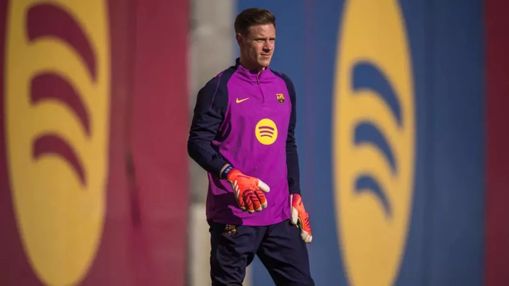 Araujo tampoco jugará ante el Atlético; Ter Stegen vuelve a entrenar